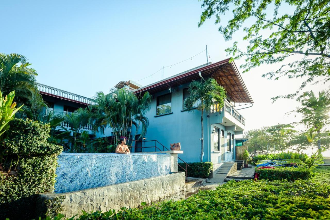 Witch'S Rock Surf Camp Hotel Tamarindo Kültér fotó