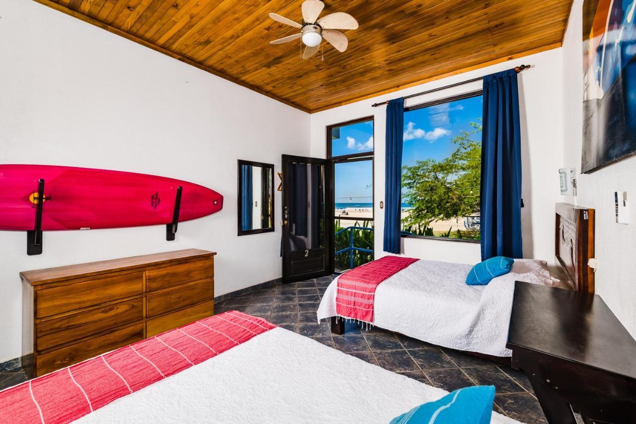 Witch'S Rock Surf Camp Hotel Tamarindo Kültér fotó